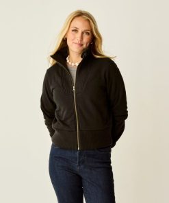 Eachwear.shop5ba8b5893e 1