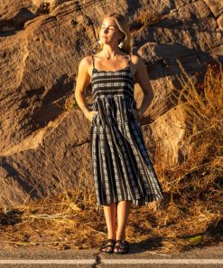 Eachwear.shopa47472a77b 1